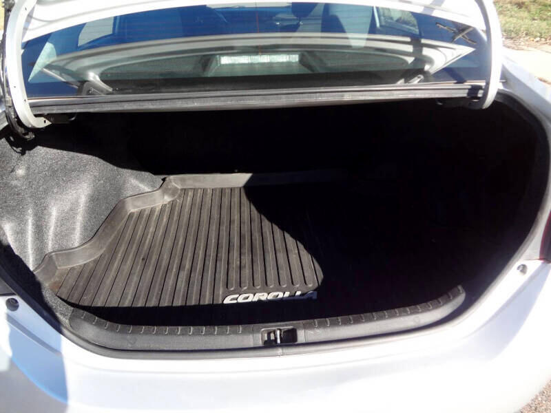 Toyota Corolla L CVT 2018