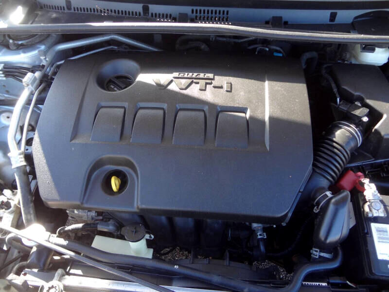 Toyota Corolla L CVT 2018