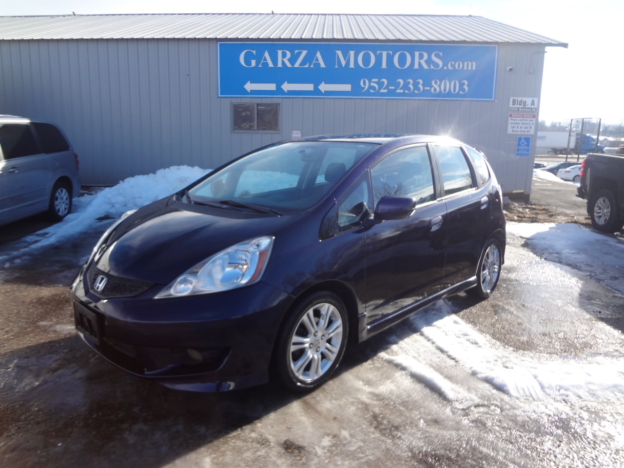 Honda Fit Sport 5-Speed MT 2009