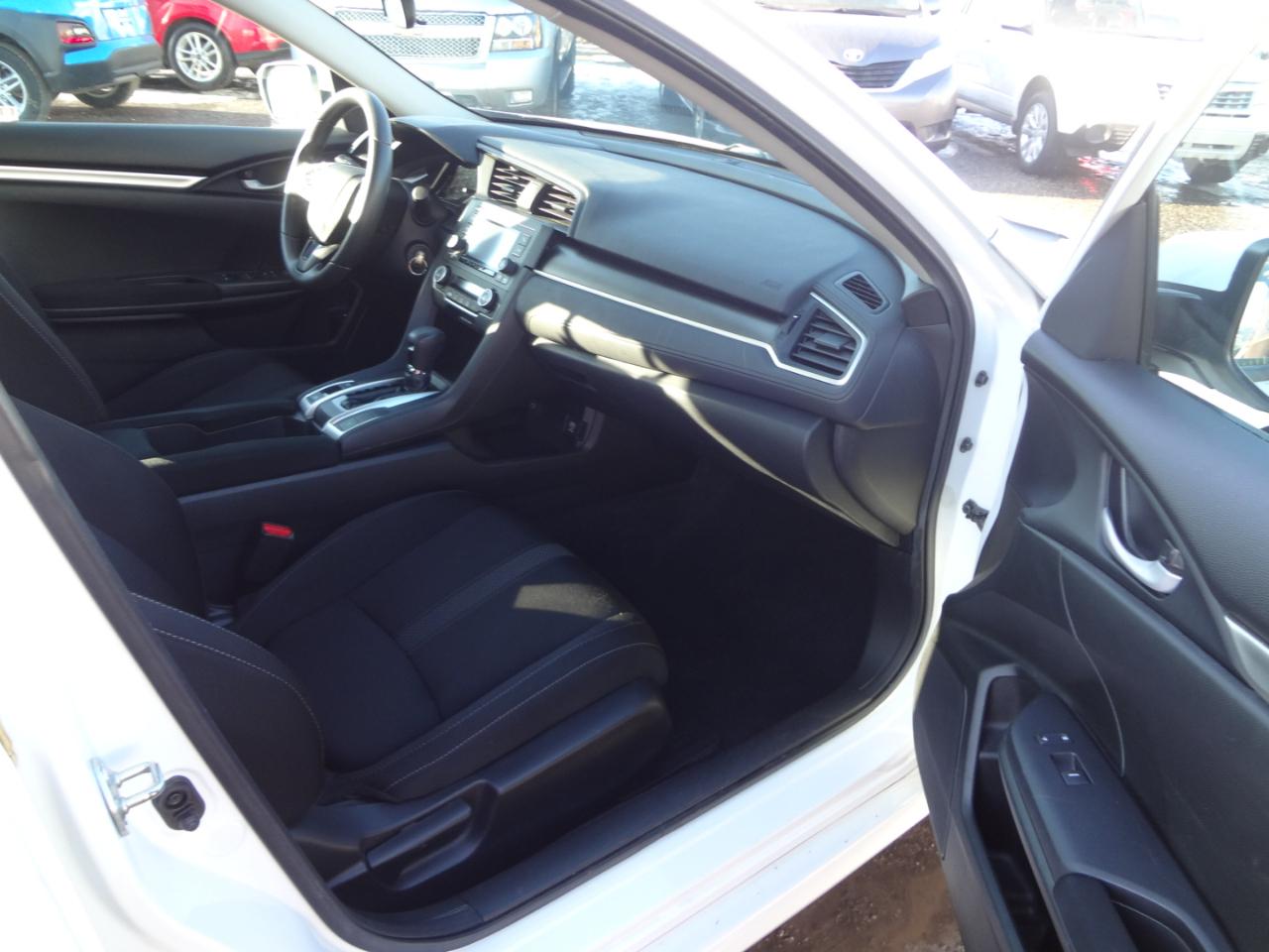 Honda Civic LX Honda Sensing Sedan CVT 2020