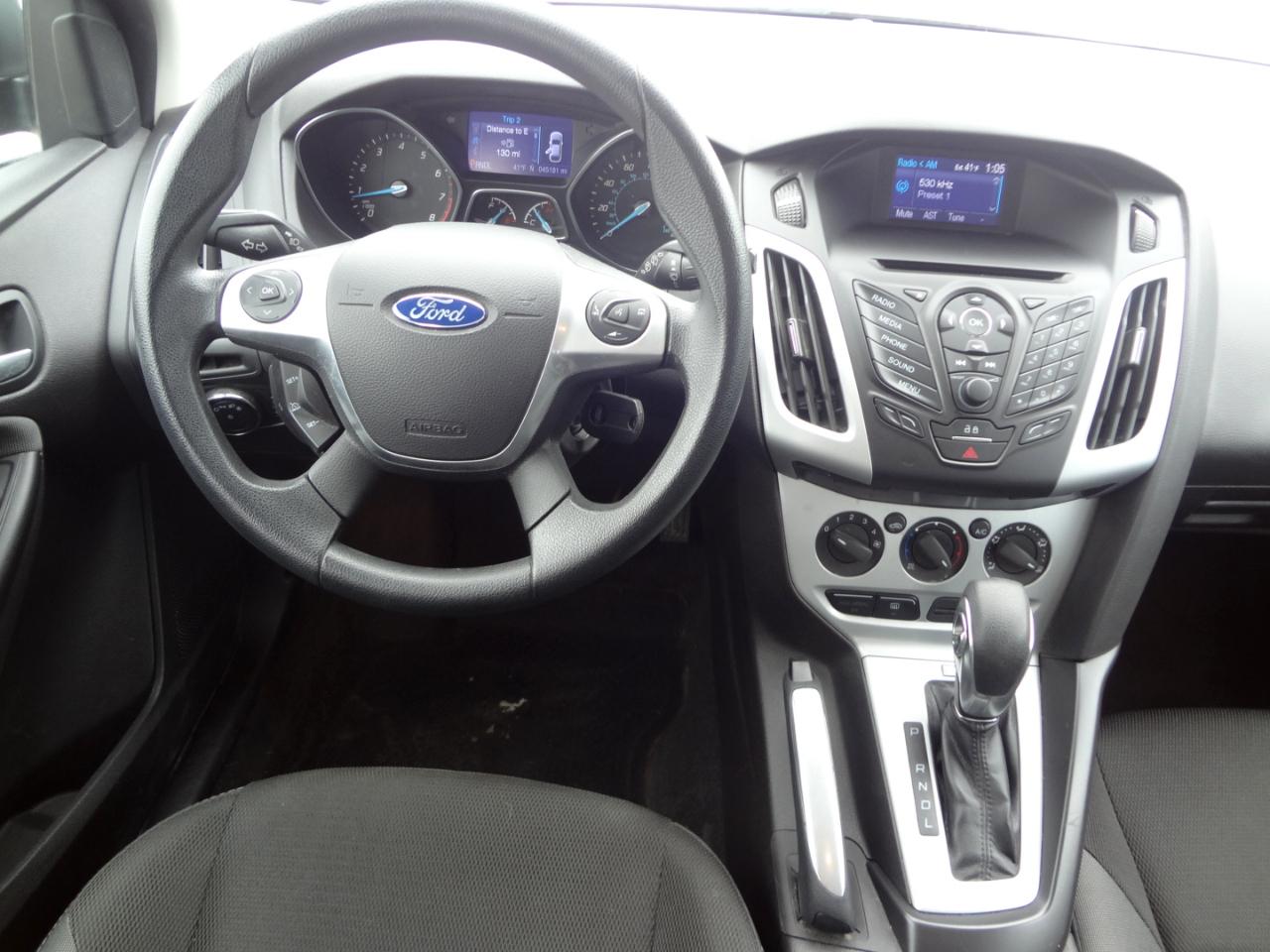 Ford Focus SE Hatch 2014