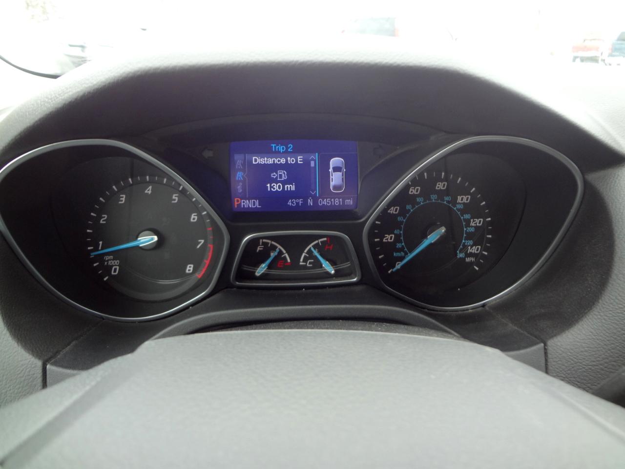 Ford Focus SE Hatch 2014