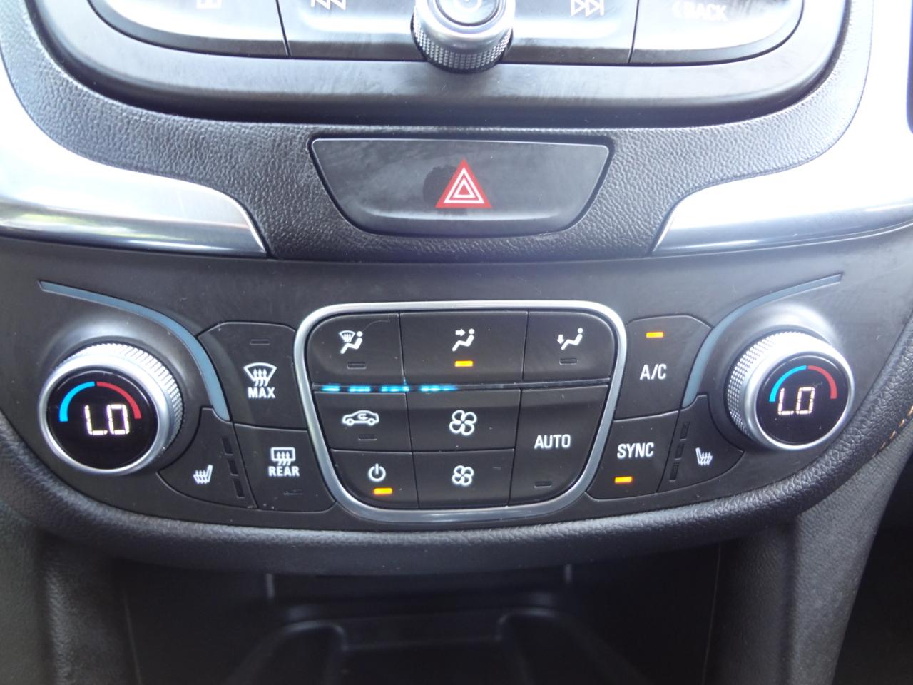 2019 Chevrolet Equinox Premier - Photo 20