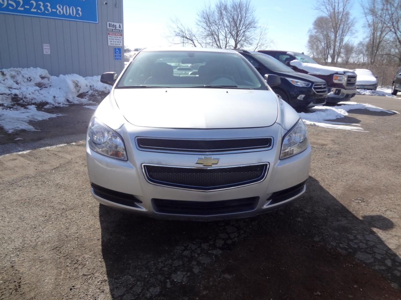 Chevrolet Malibu 4dr Sdn LS 2012