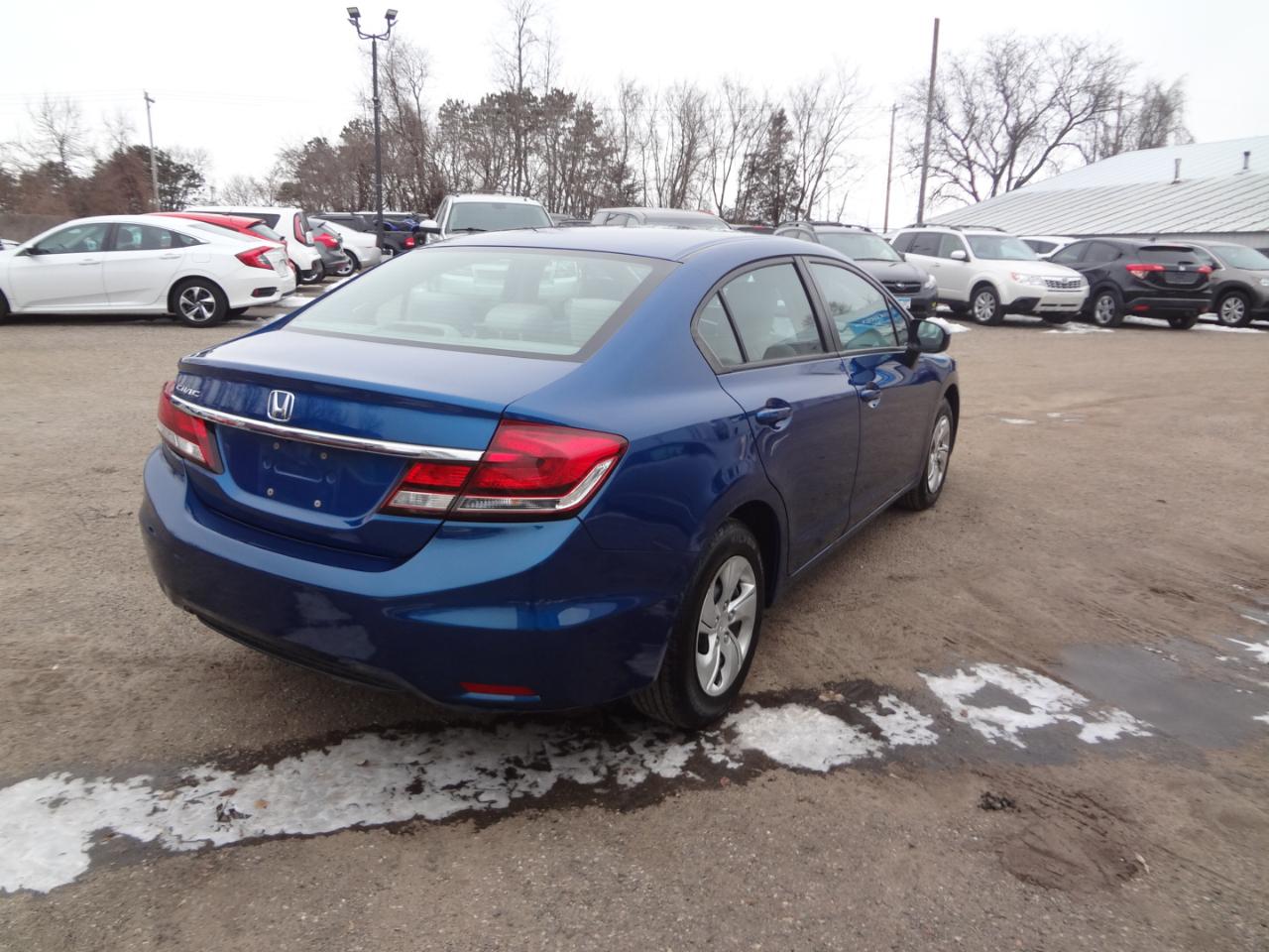 Honda Civic LX sedan 2014