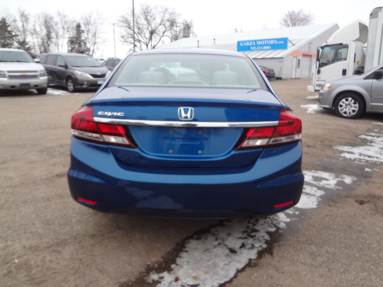 Honda Civic LX sedan 2014