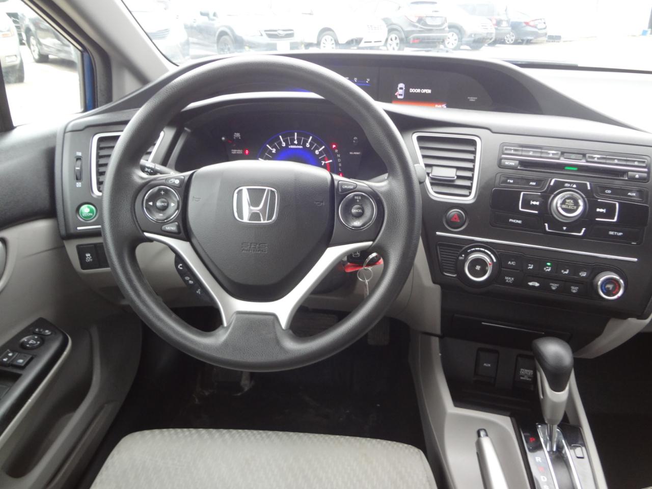 Honda Civic LX sedan 2014