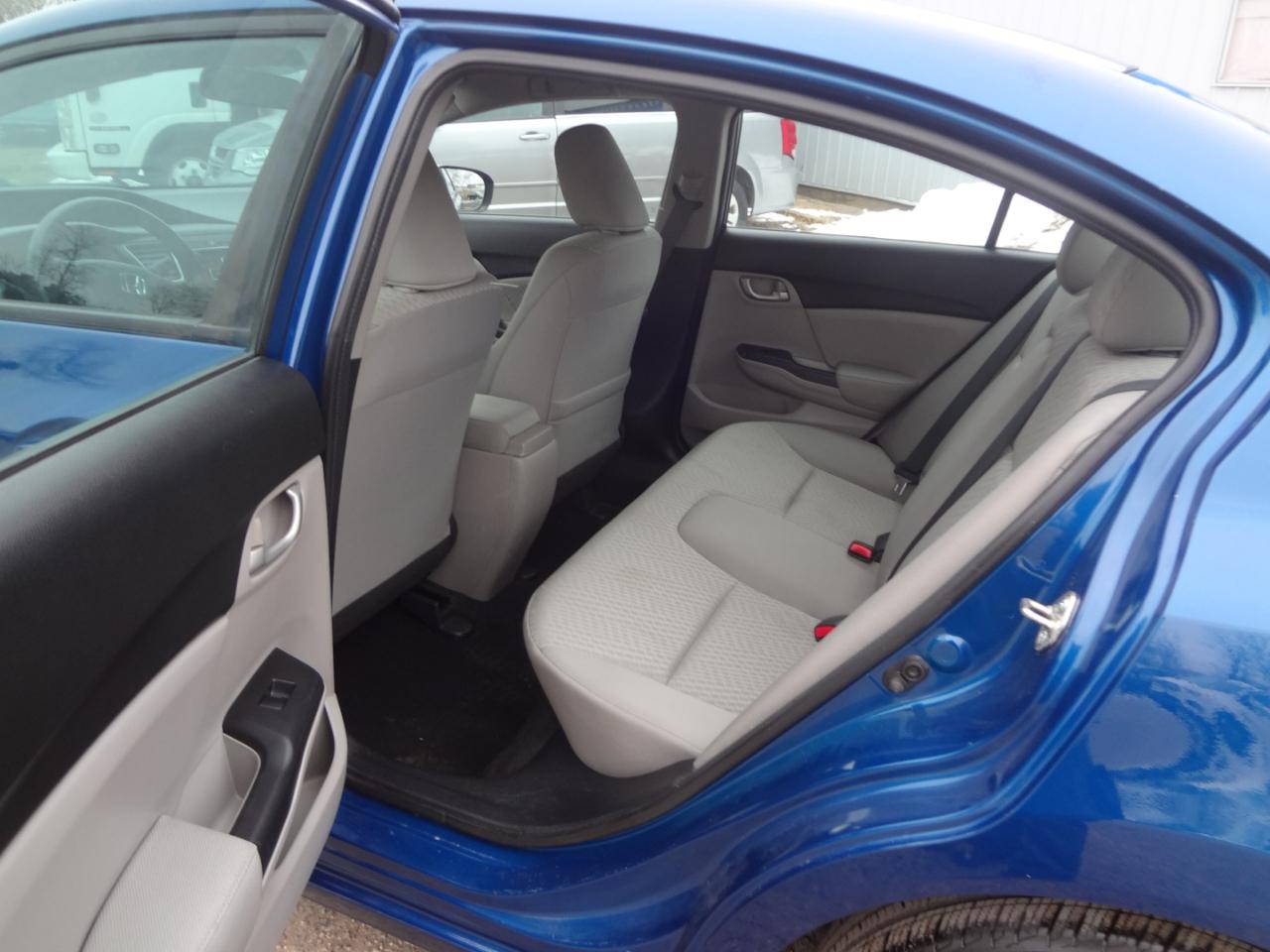 Honda Civic LX sedan 2014