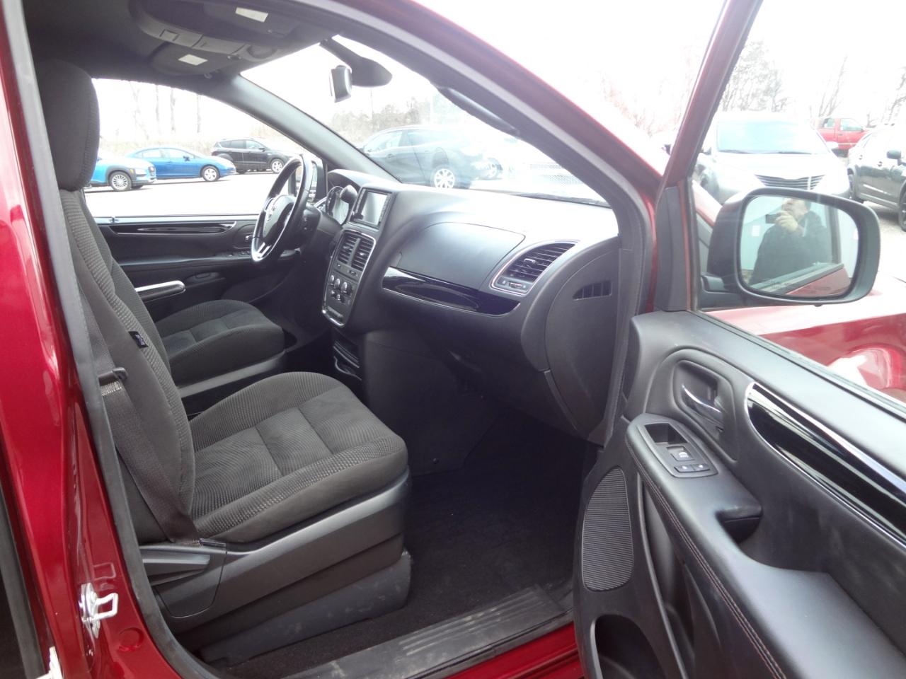 Dodge Grand Caravan SE 2020