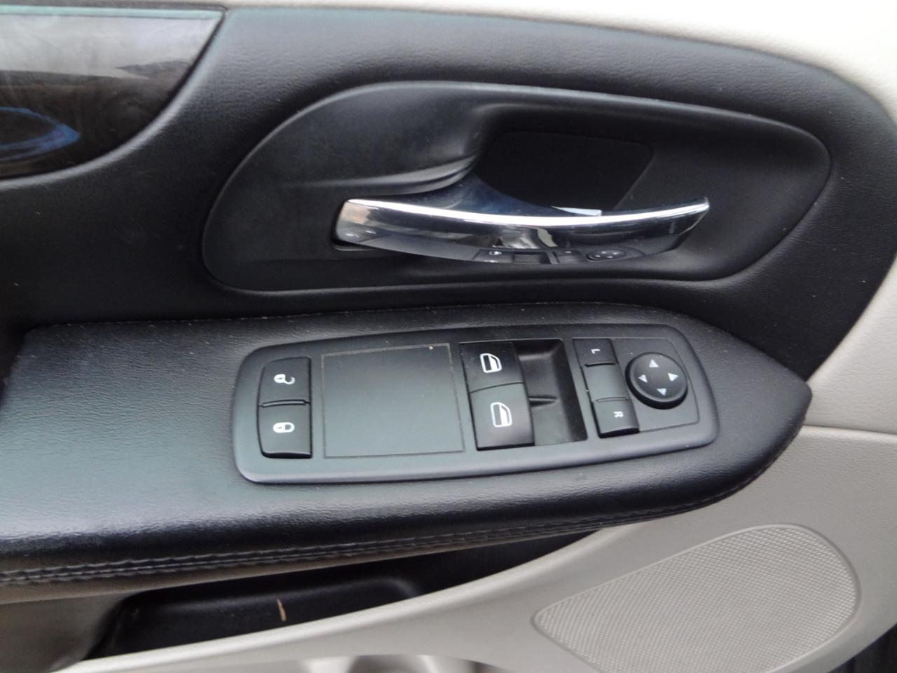 Dodge Grand Caravan SE 2015