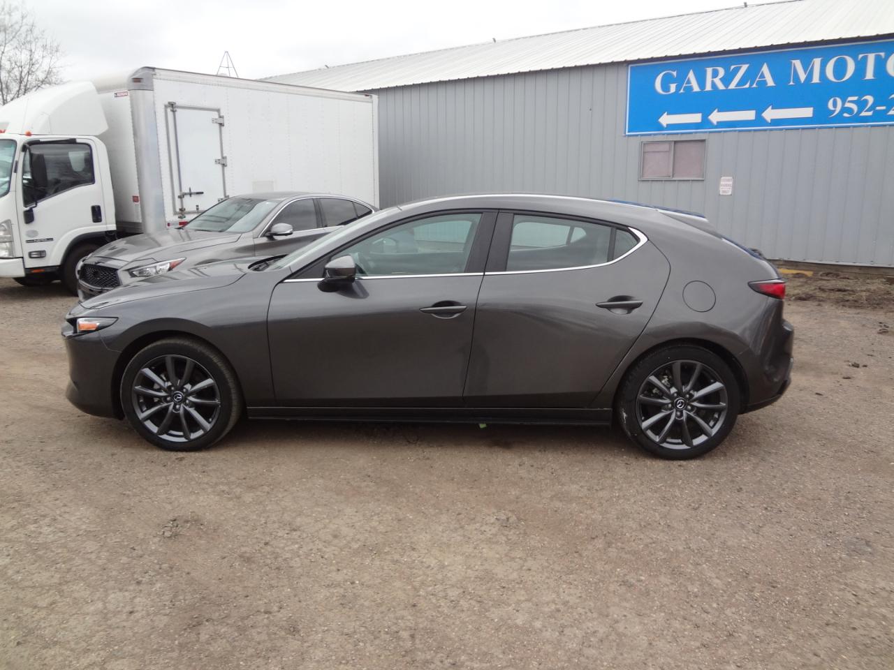 Mazda MAZDA3 Preferred Hatchback 2023