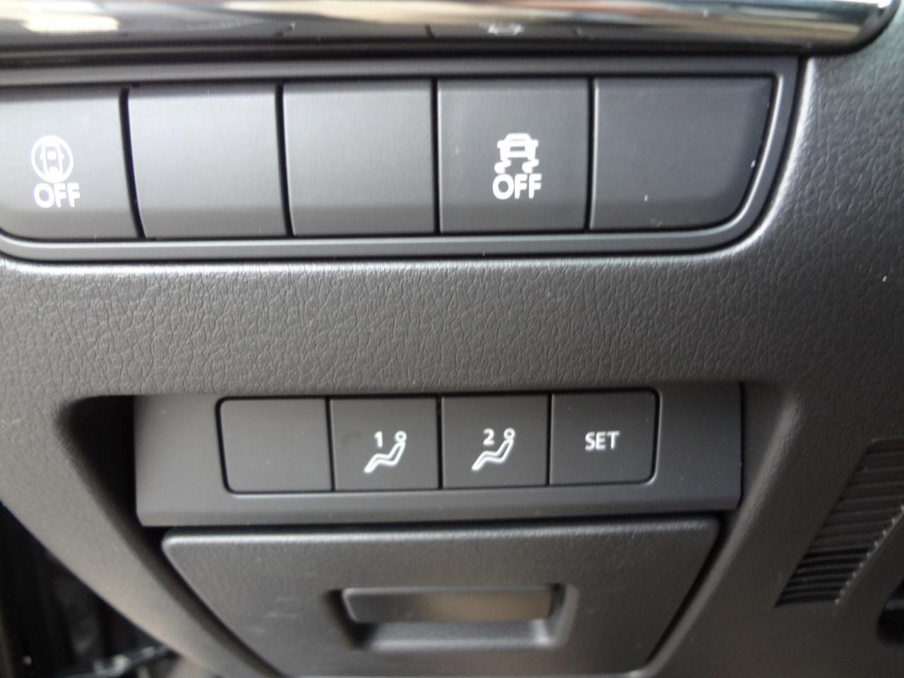 Mazda MAZDA3 Preferred Hatchback 2023