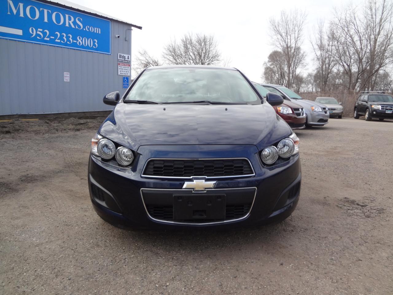 Chevrolet Sonic LS Auto Sedan 2015