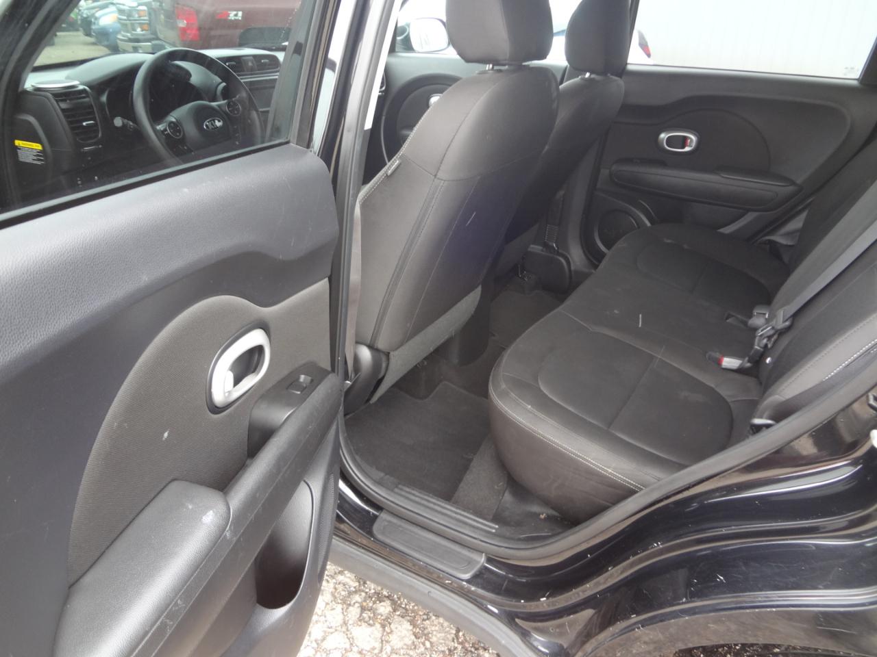 Kia Soul Base 6A 2016