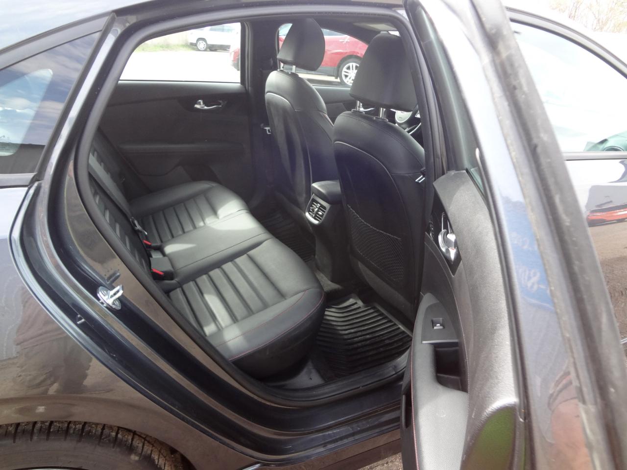 Kia Forte GT 7A 2021