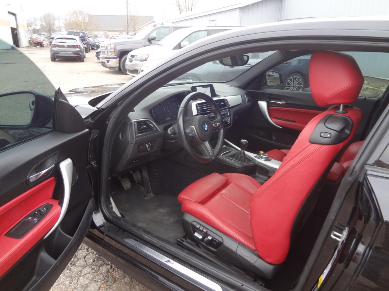 BMW 2-Series 230i Coupe 2021