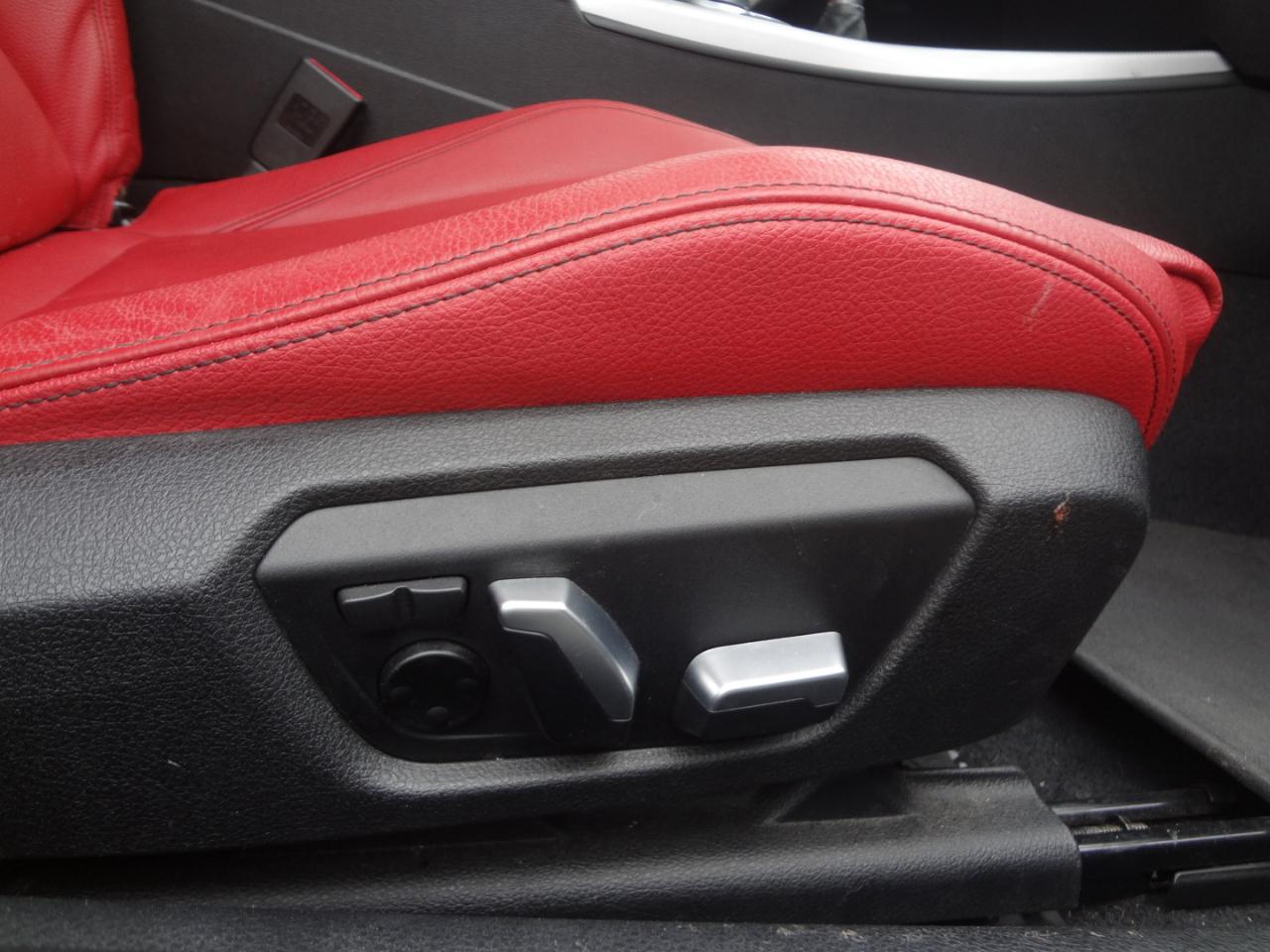 BMW 2-Series 230i Coupe 2021