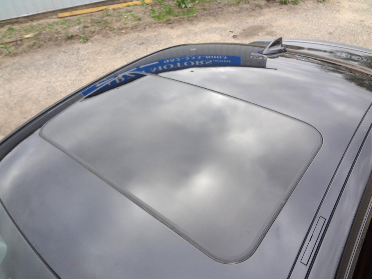 BMW 2-Series 230i Coupe 2021