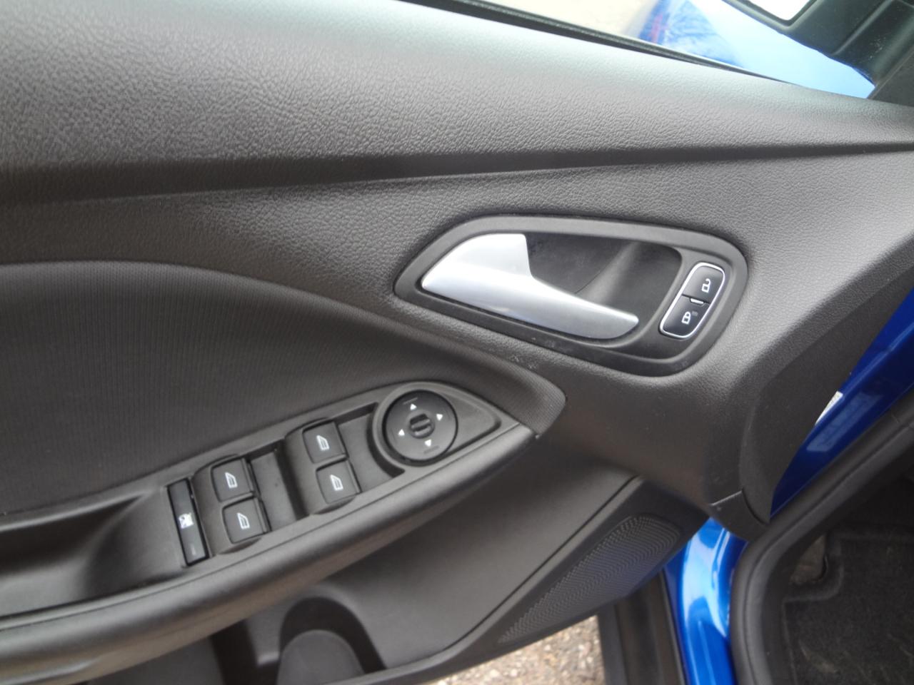 Ford Focus SE Hatch 2018