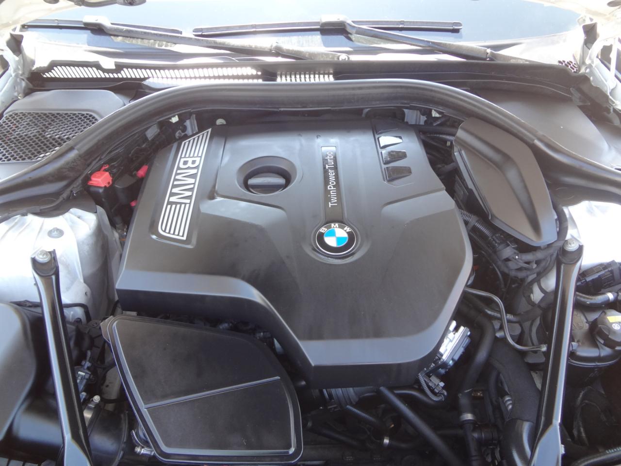 BMW 5-Series 530i xDrive 2018