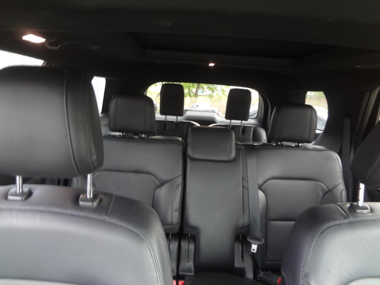 Ford Explorer XLT 4WD 2018
