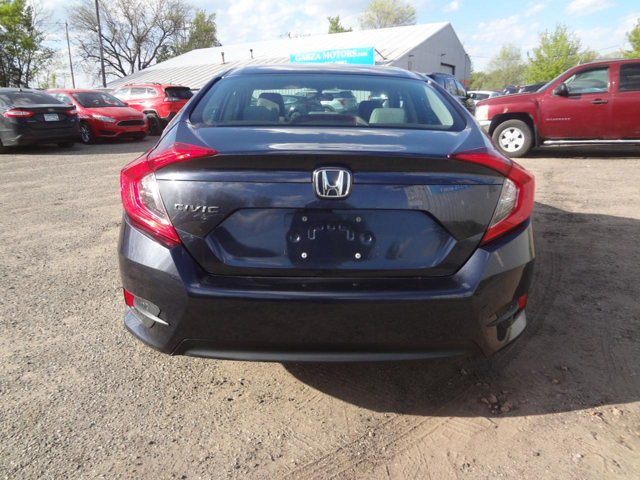 Honda Civic LX Sedan CVT 2016