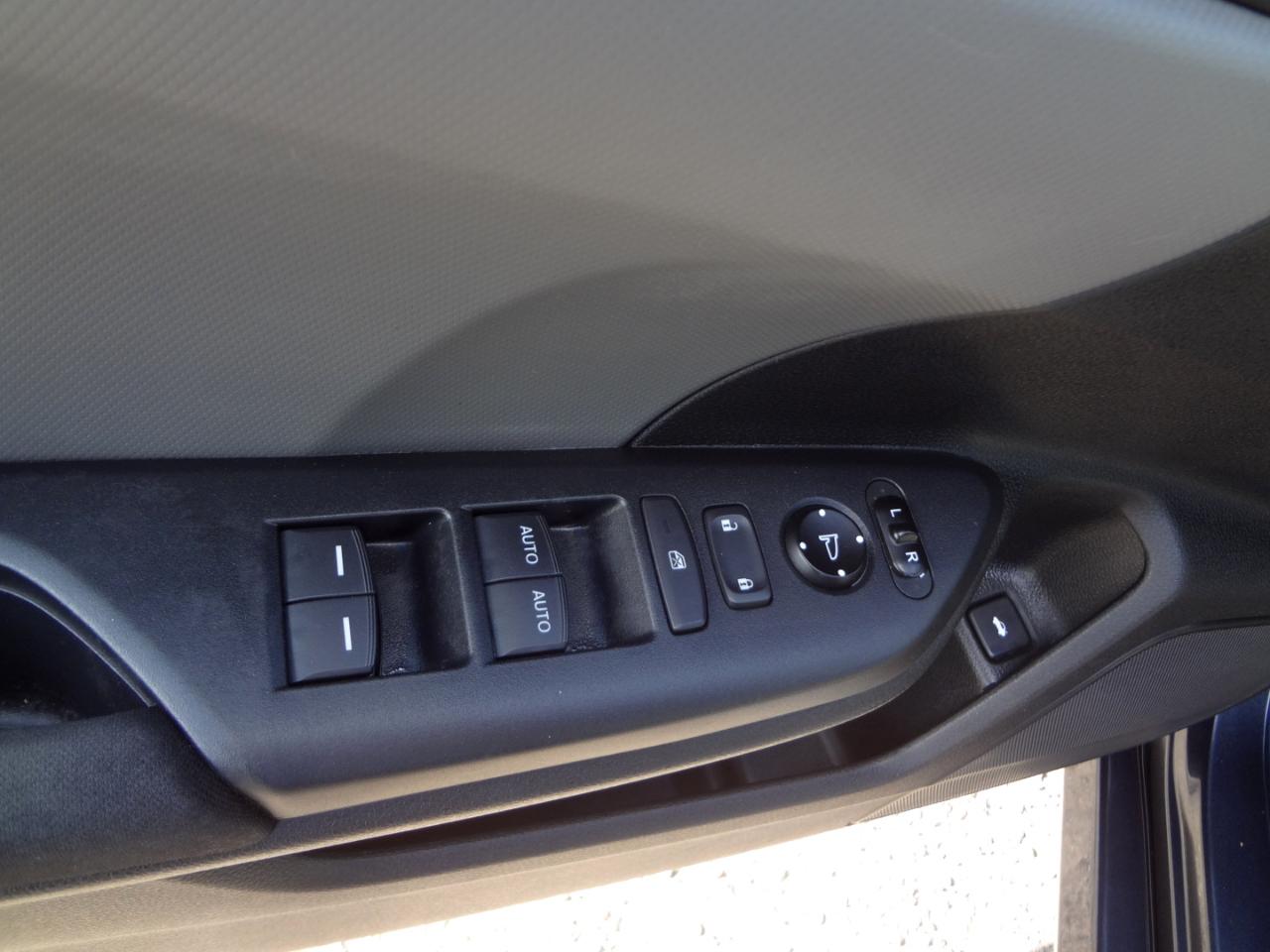 Honda Civic LX Sedan CVT 2016