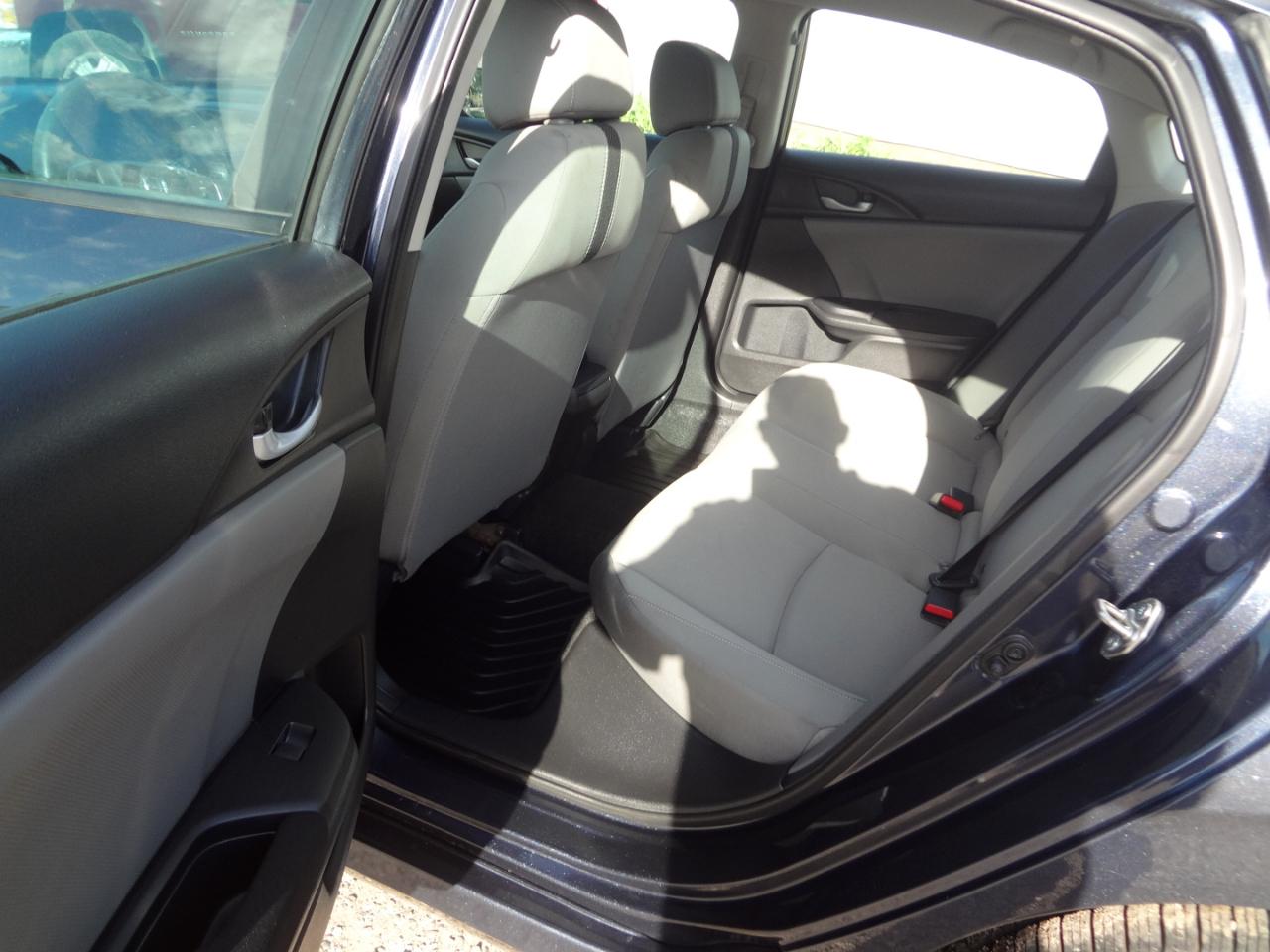 Honda Civic LX Sedan CVT 2016