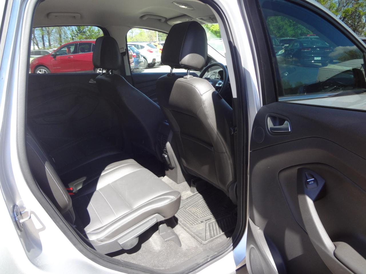 Ford Escape Titanium 4WD 2014