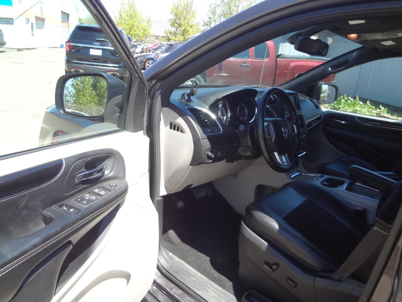 Dodge Grand Caravan SXT 2018
