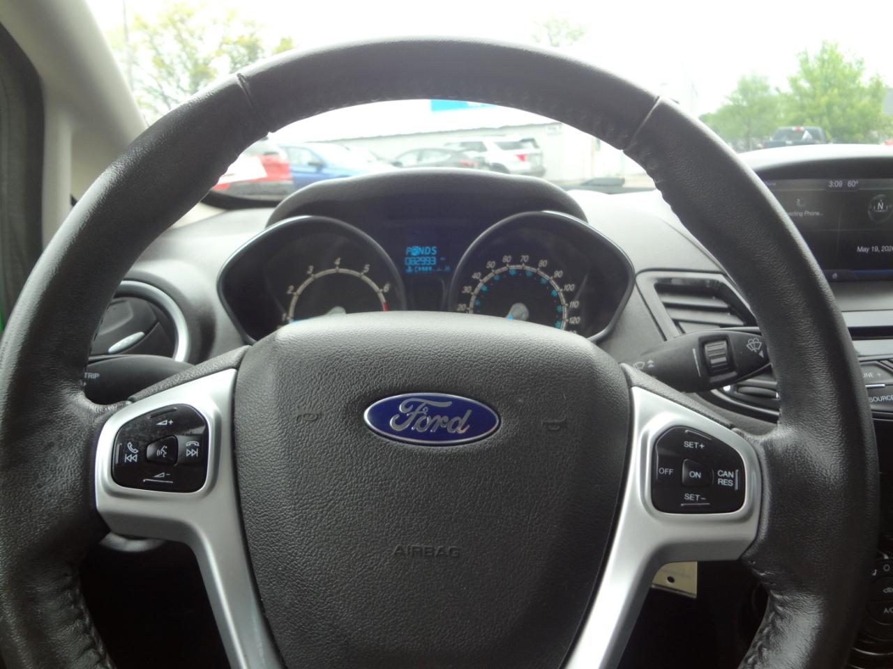 Ford Fiesta SE Sedan 2014