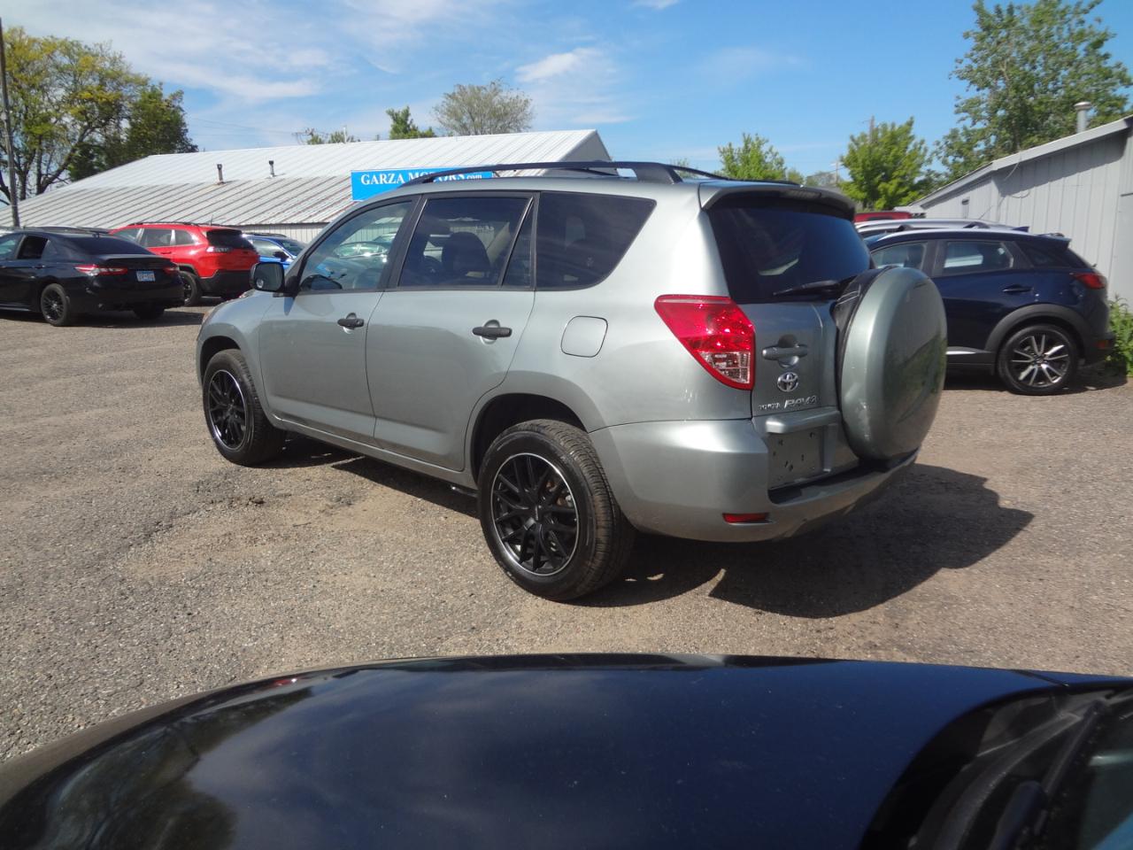Toyota RAV4 Base V6 4WD 2007