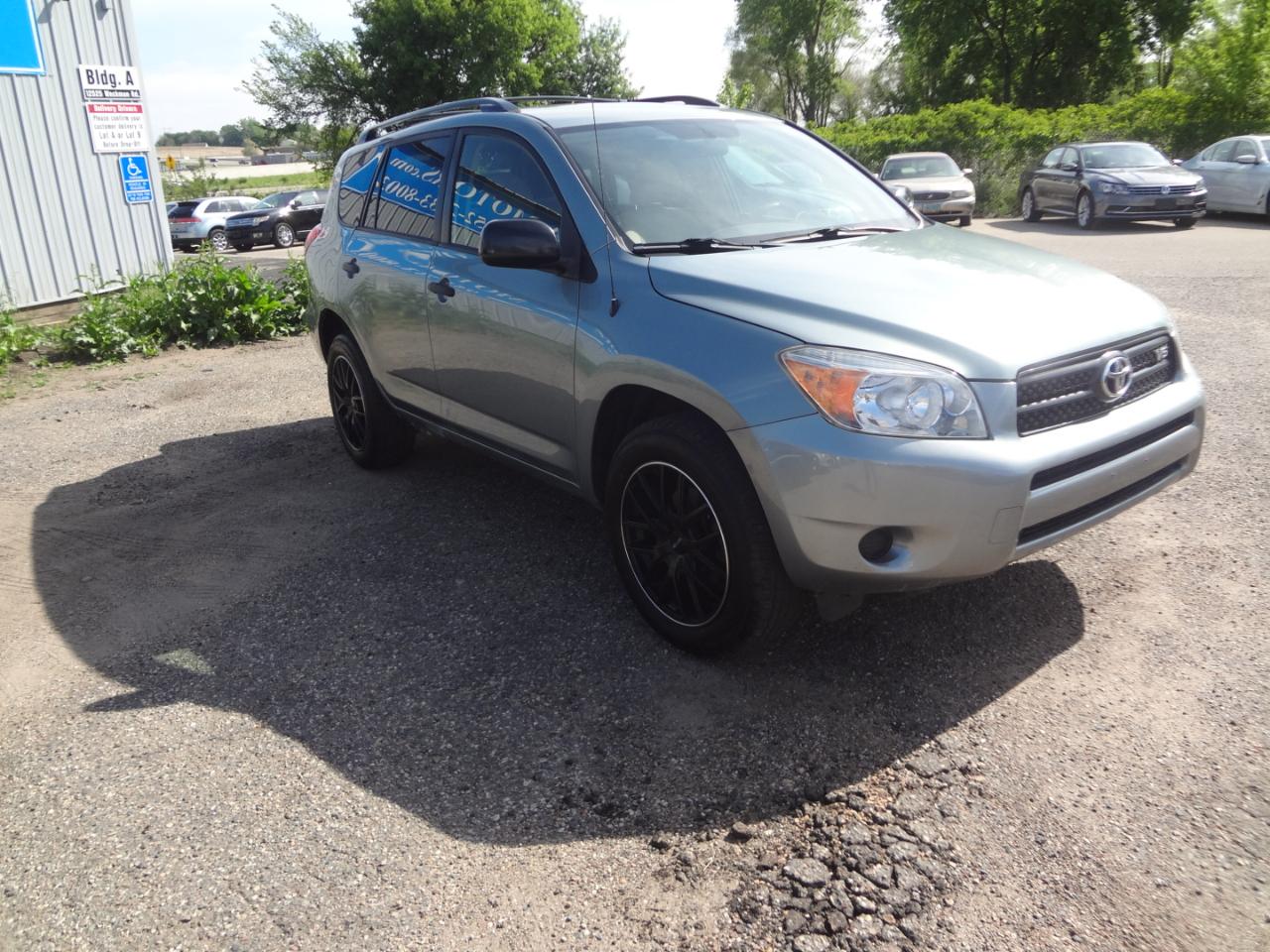 Toyota RAV4 Base V6 4WD 2007