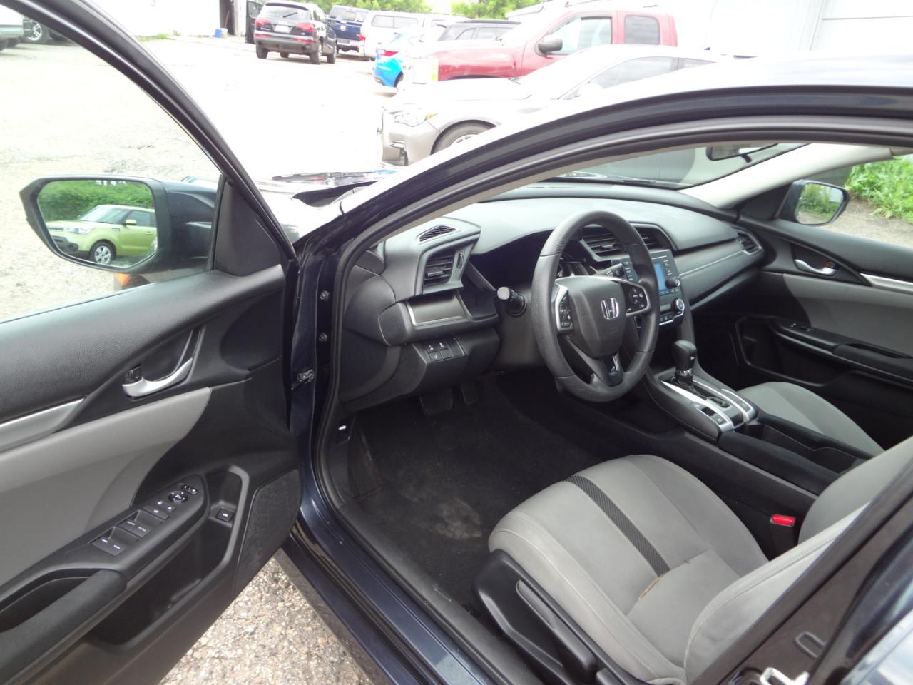 Honda Civic LX Honda Sensing Sedan CVT 2019
