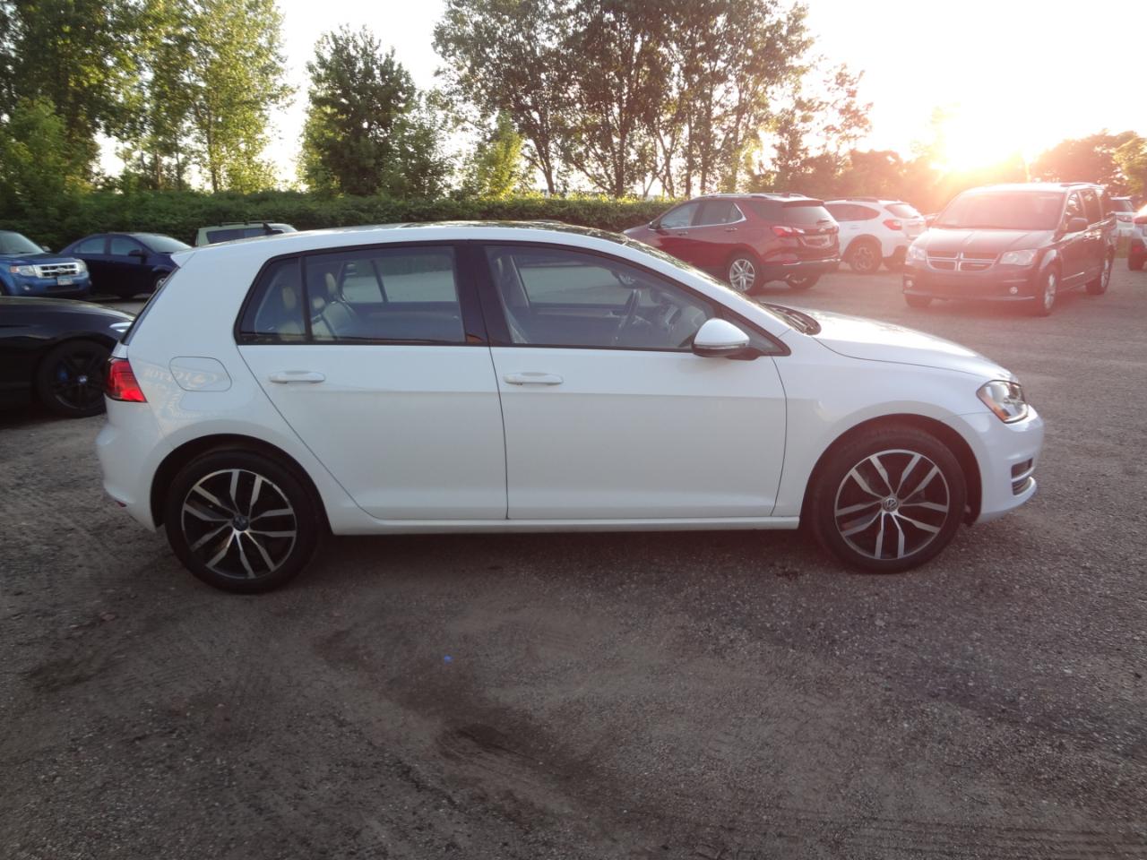 Volkswagen Golf TSI S 6A 2015