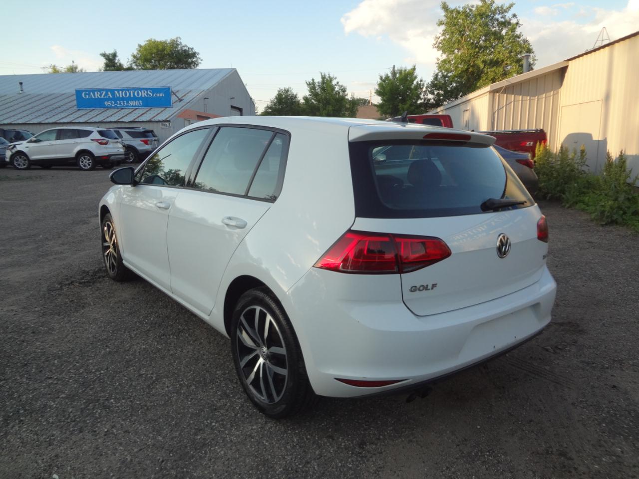 Volkswagen Golf TSI S 6A 2015