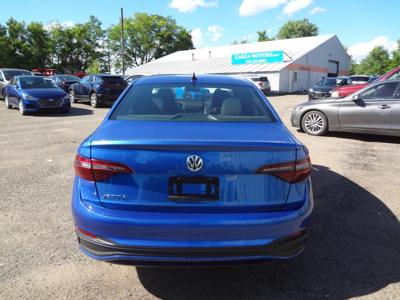 Volkswagen Jetta Sport 2024
