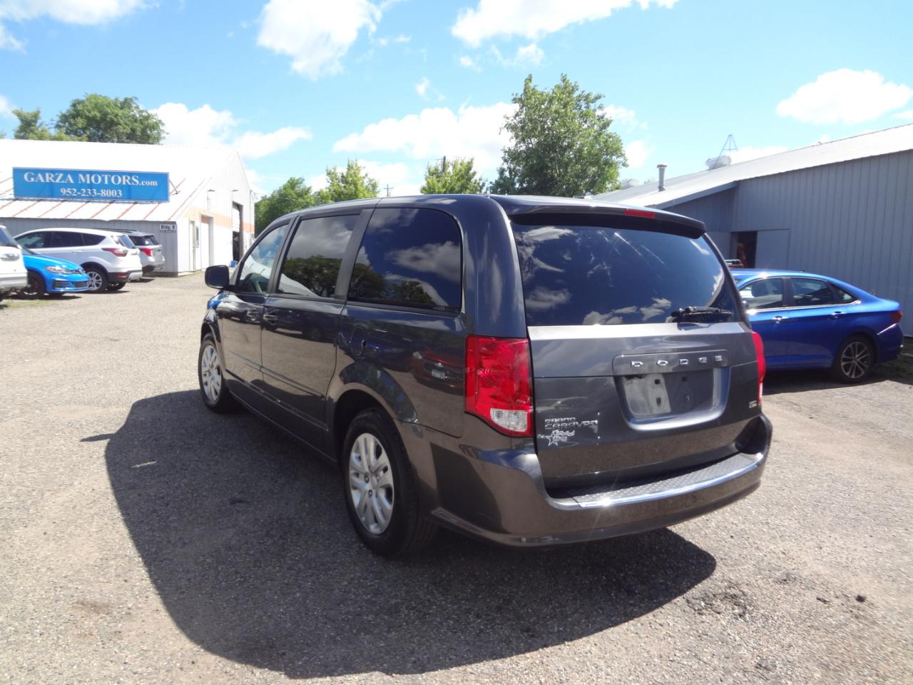 Dodge Grand Caravan SE 2017