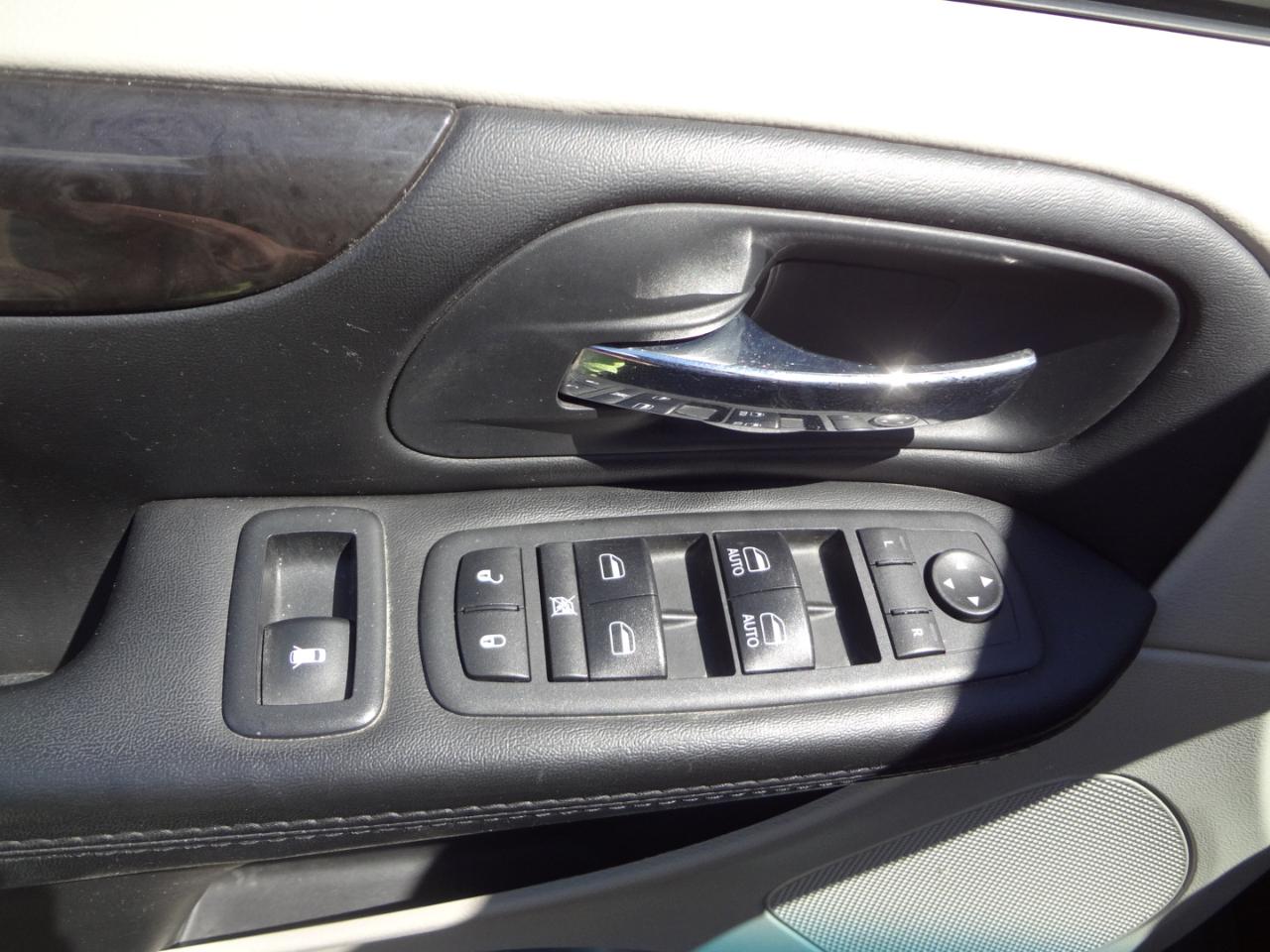 Dodge Grand Caravan SE 2017