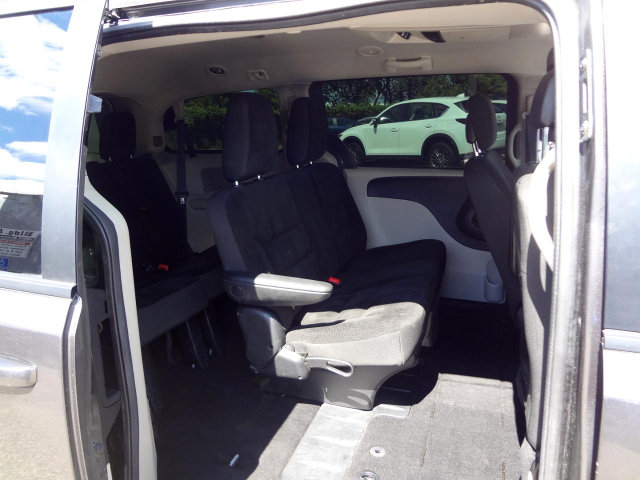 Dodge Grand Caravan SE 2017