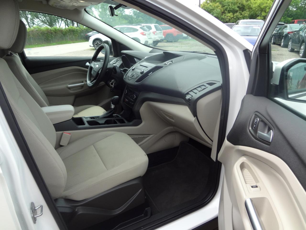 Ford Escape SE FWD 2017