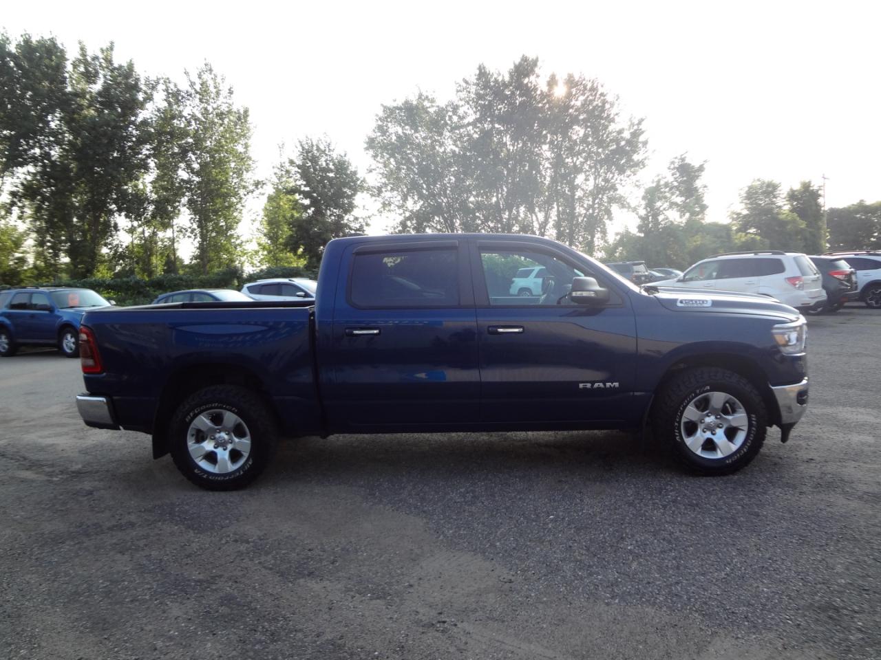 RAM 1500 Big Horn Crew Cab SWB 4WD 2020