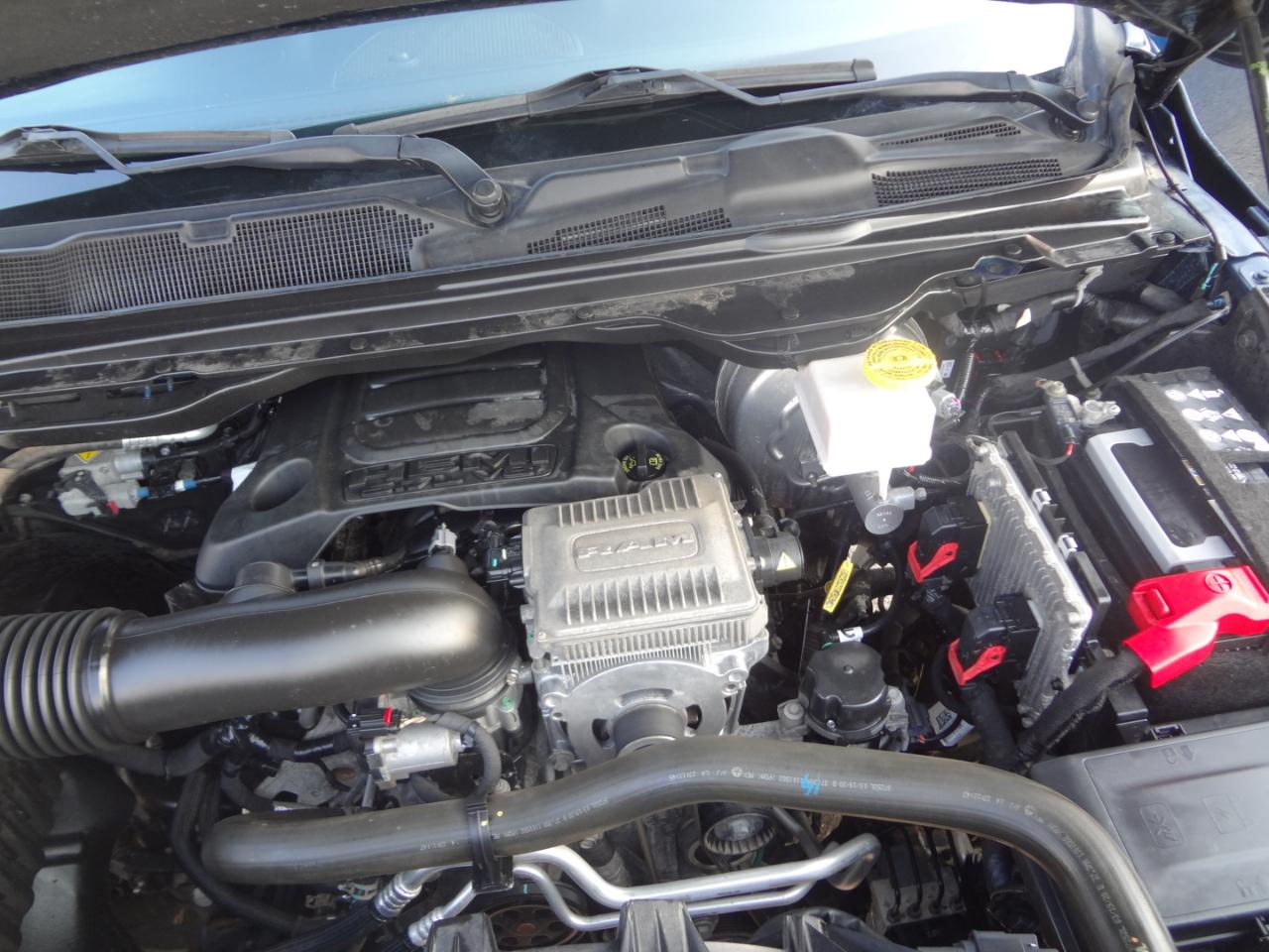 RAM 1500 Big Horn Crew Cab SWB 4WD 2020