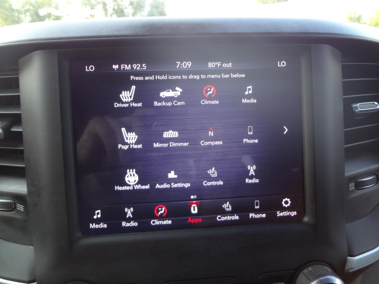 RAM 1500 Big Horn Crew Cab SWB 4WD 2020
