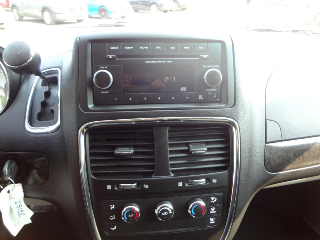 Dodge Grand Caravan SE 2016