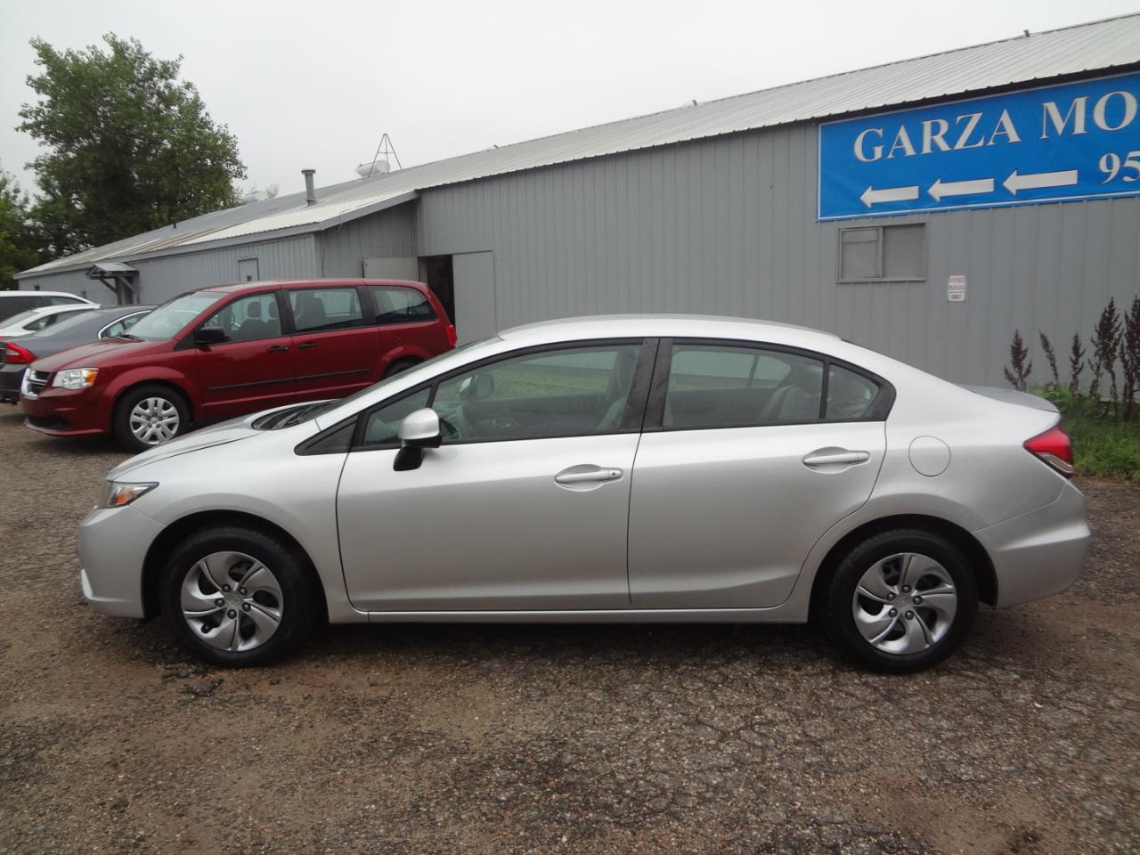 Honda Civic LX Sedan 5-Speed AT 2013