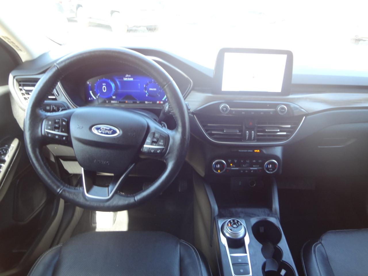 Ford Escape Titanium 4WD 2020