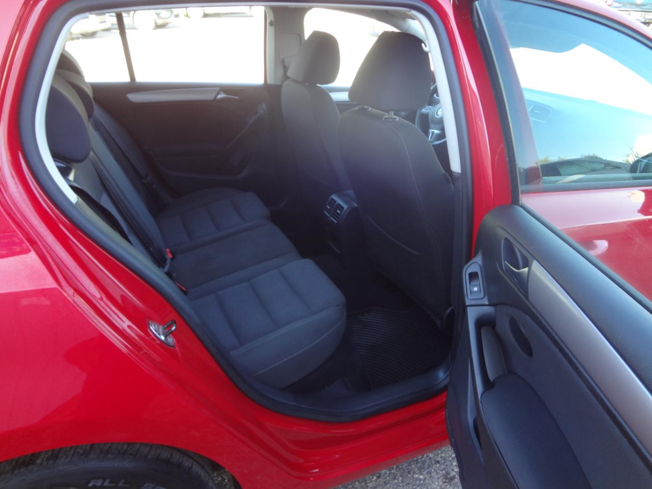 Volkswagen Golf 2.5L Conv & Sunroof 4 Door PZEV 2013