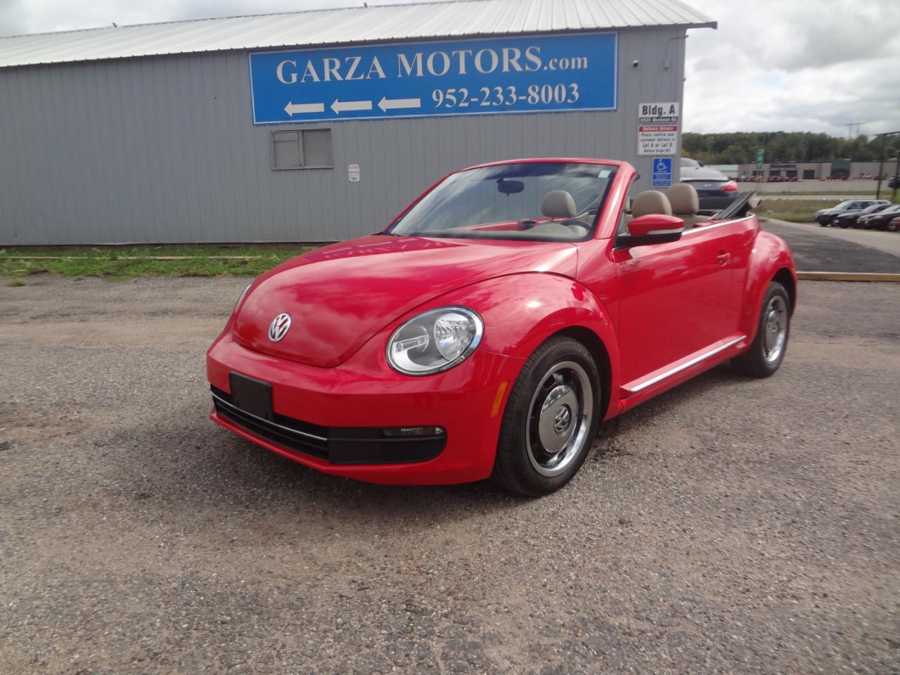 Volkswagen Beetle 2.5L Convertible 2013