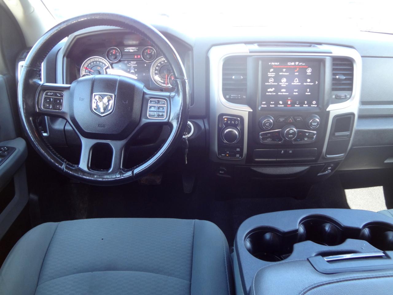 RAM 1500 Classic Tradesman Crew Cab SWB 4WD 2019